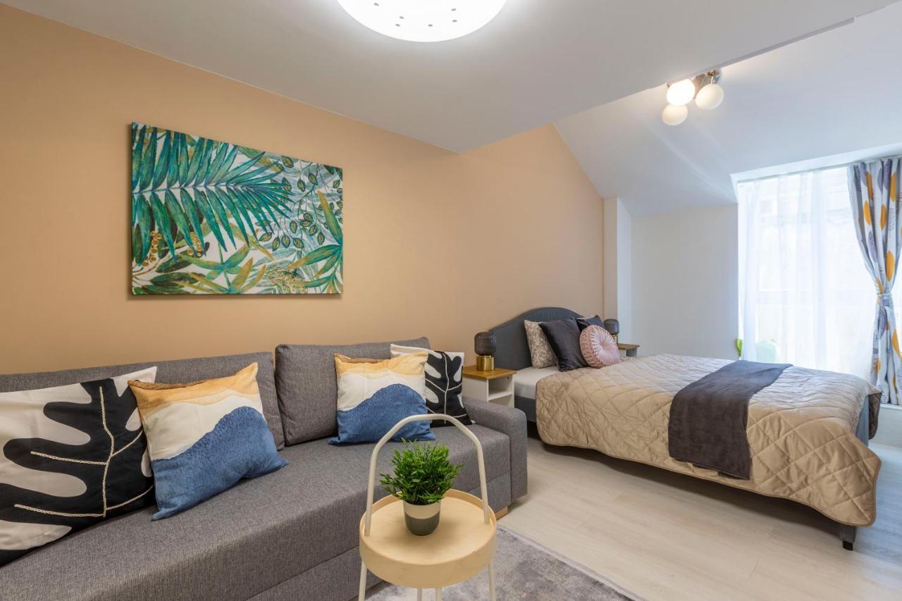 Unique Central 3 Floor Home With 4Bdrm, 3Bthrm Будапешт Экстерьер фото